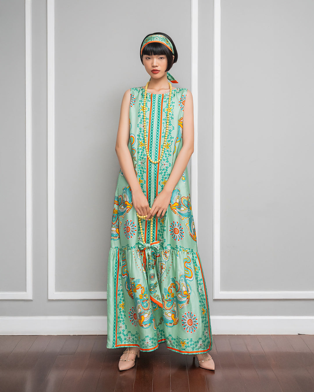 Silk Max Boho 1970 Sleeveless Dress / Pastel Green Phoenix Dance