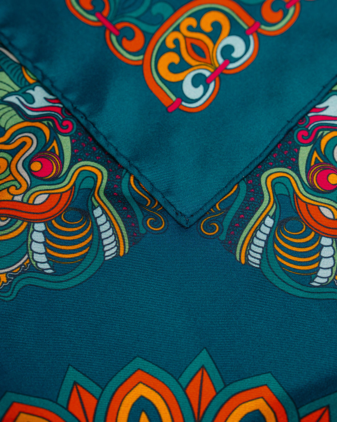 Dragon Of Grace Silk Scarf / Dark Green / 110x110cm / 44x44in