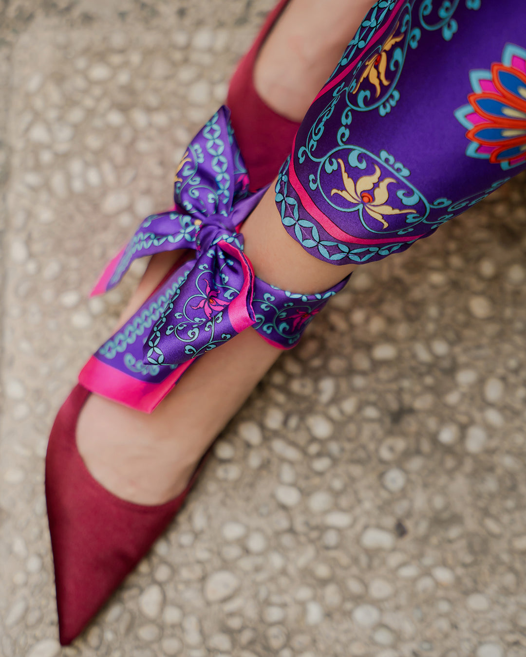Phoenix Dance Silk Skinny Scarf / Purple / 6x106cm / 2.4x44in