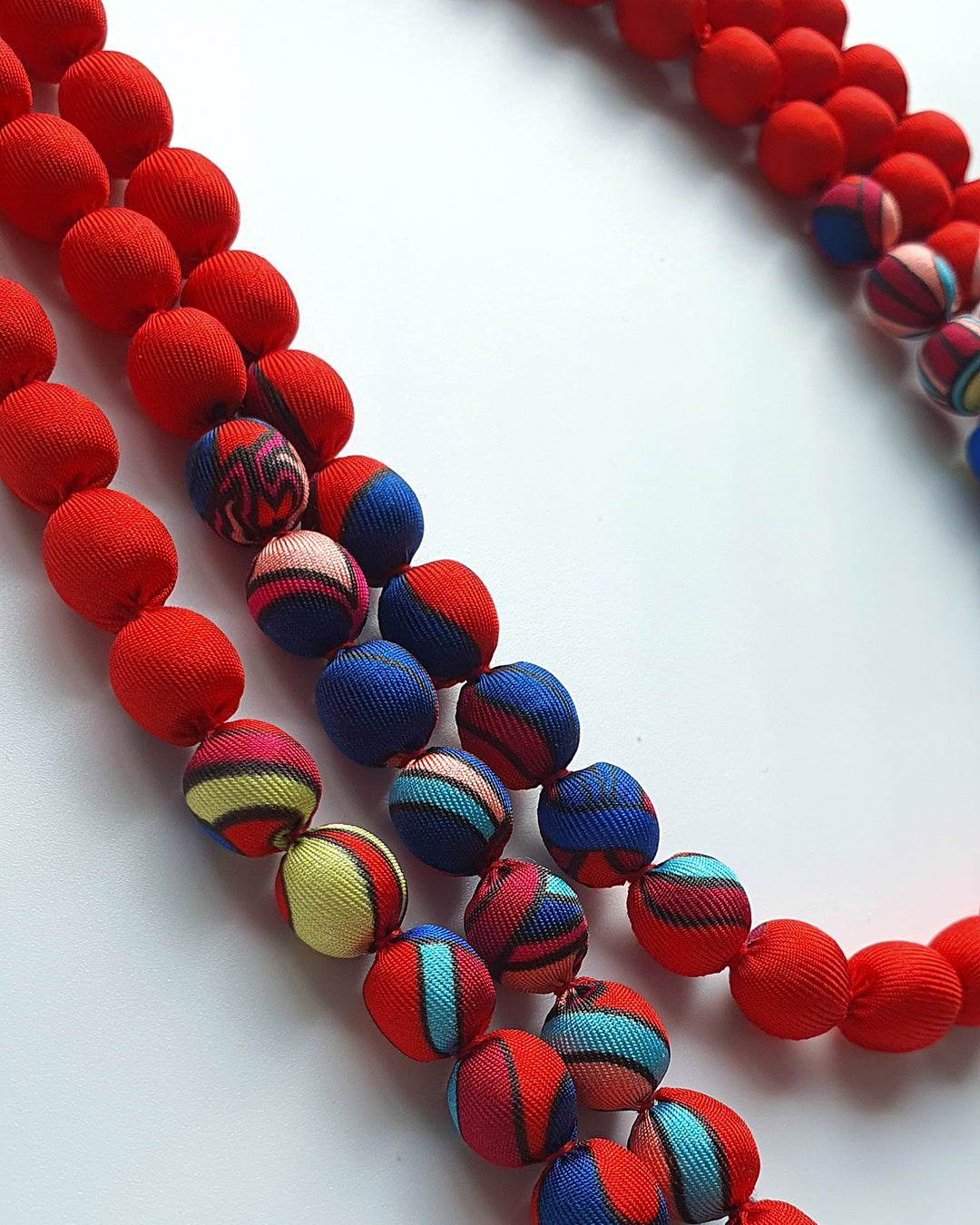 Printed Silk Wrapped Bead Necklace / Red / 110cm / 44in