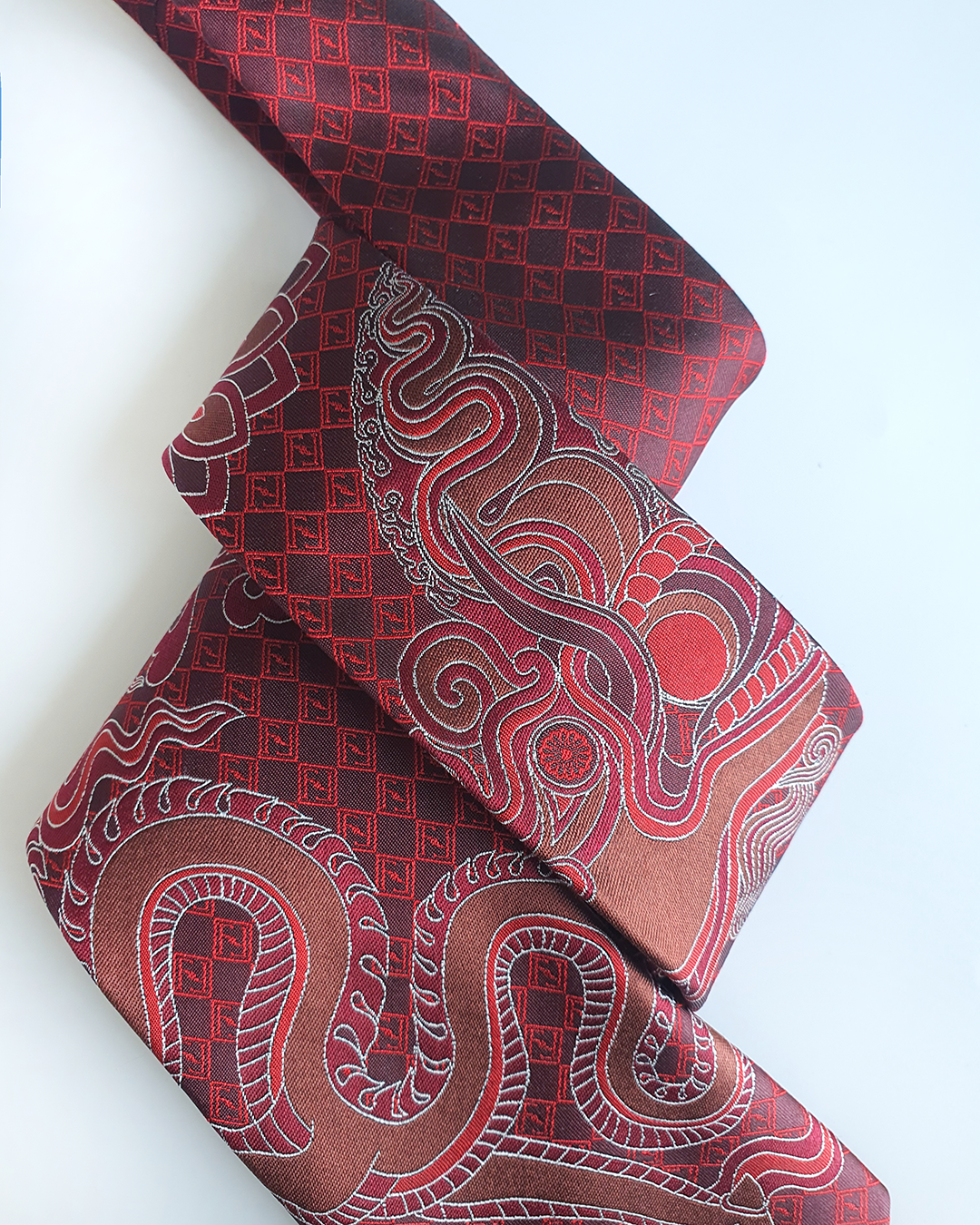 Luxury Gift for Dad/ Silk Necktie with Blood Dragon Pattern / 8cm × 145cm