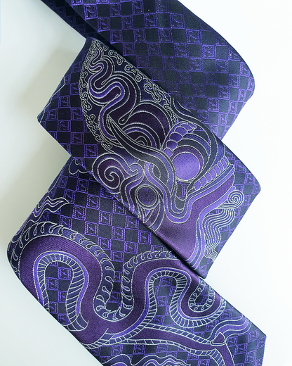Luxury Gift for Dad/ Silk Necktie with Imperial Purple Dragon Pattern / 8cm × 145cm