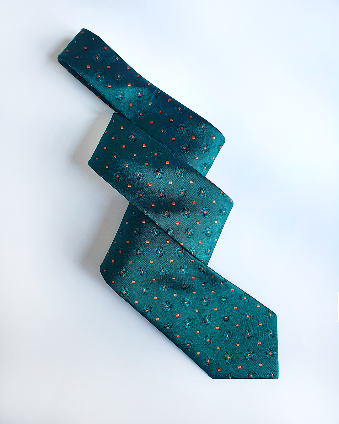 Luxury Gift for Dad/ Silk Necktie with Emerald Pattern and Cufflinks / 8cm × 145cm