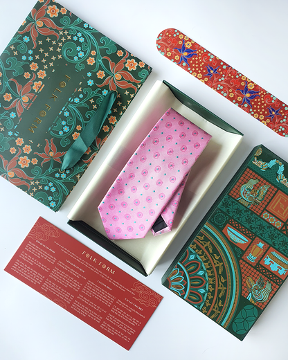 Luxury Gift for Dad/ Silk Necktie with Elegant Pattern and Cufflinks / 8cm × 145cm
