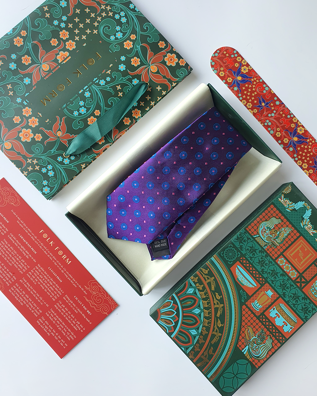 Luxury Gift for Dad/ Silk Necktie with Purple Lotus Pattern and Cufflinks / 8cm × 145cm