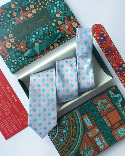 Luxury Gift for Dad/ Silk Necktie with White Jade Pattern and Cufflinks / 8cm × 145cm