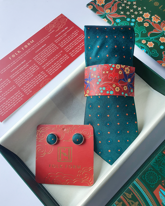 Luxury Gift for Dad/ Silk Necktie with Emerald Pattern and Cufflinks / 8cm × 145cm