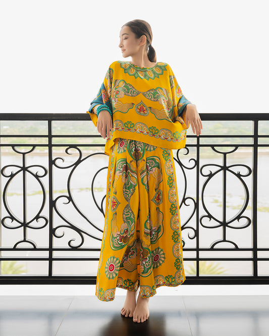 Silk Batwing Blouse 1940s / Yellow Dragon Of Grace