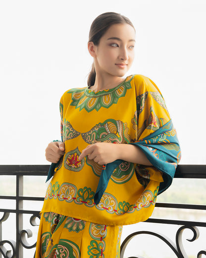 Silk Batwing Blouse 1940s / Yellow Dragon Of Grace