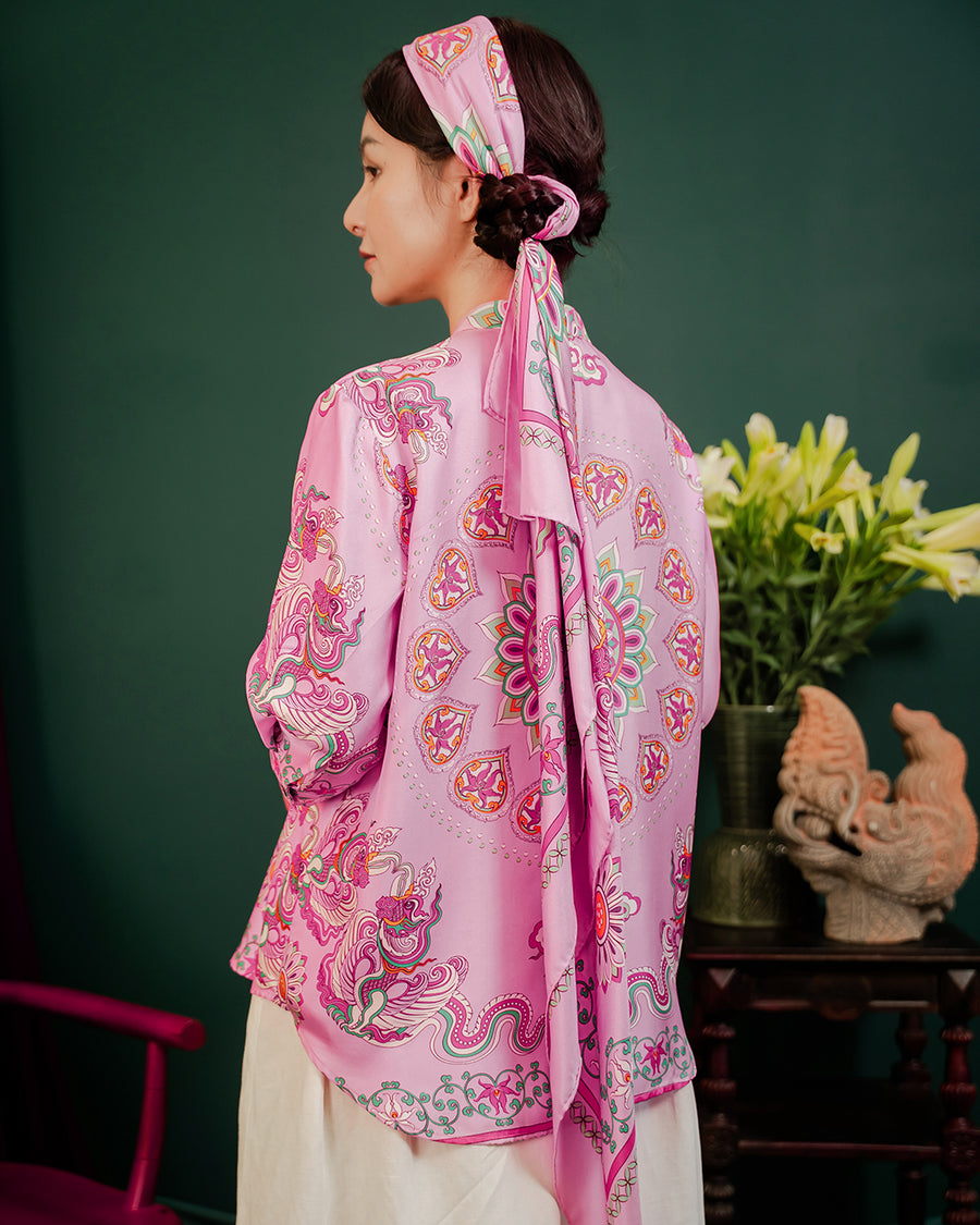 Foulard en soie au motif du phénix