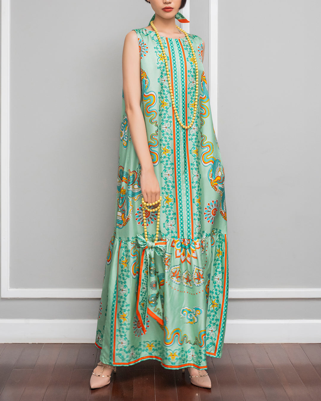 Silk Max Boho 1970 Sleeveless Dress / Pastel Green Phoenix Dance