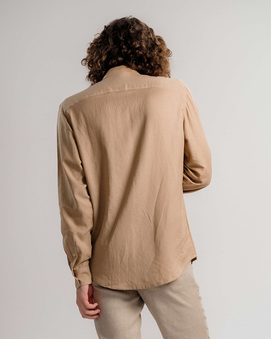Linen Classic Shirt 1870 / Beige