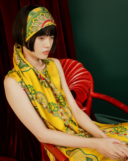 Dragon Of Grace Silk Scarf / Yellow / 110x110cm / 44x44in