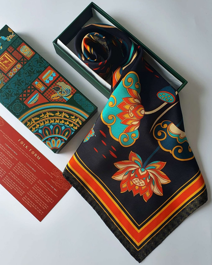 Imperial Lotus Silk Square Scarf / Black