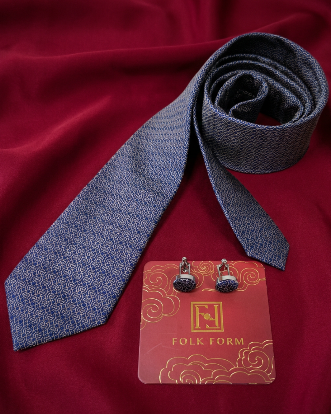 Blue Chain silk jacquard tie and cufflinks set, 3.1 inch wide