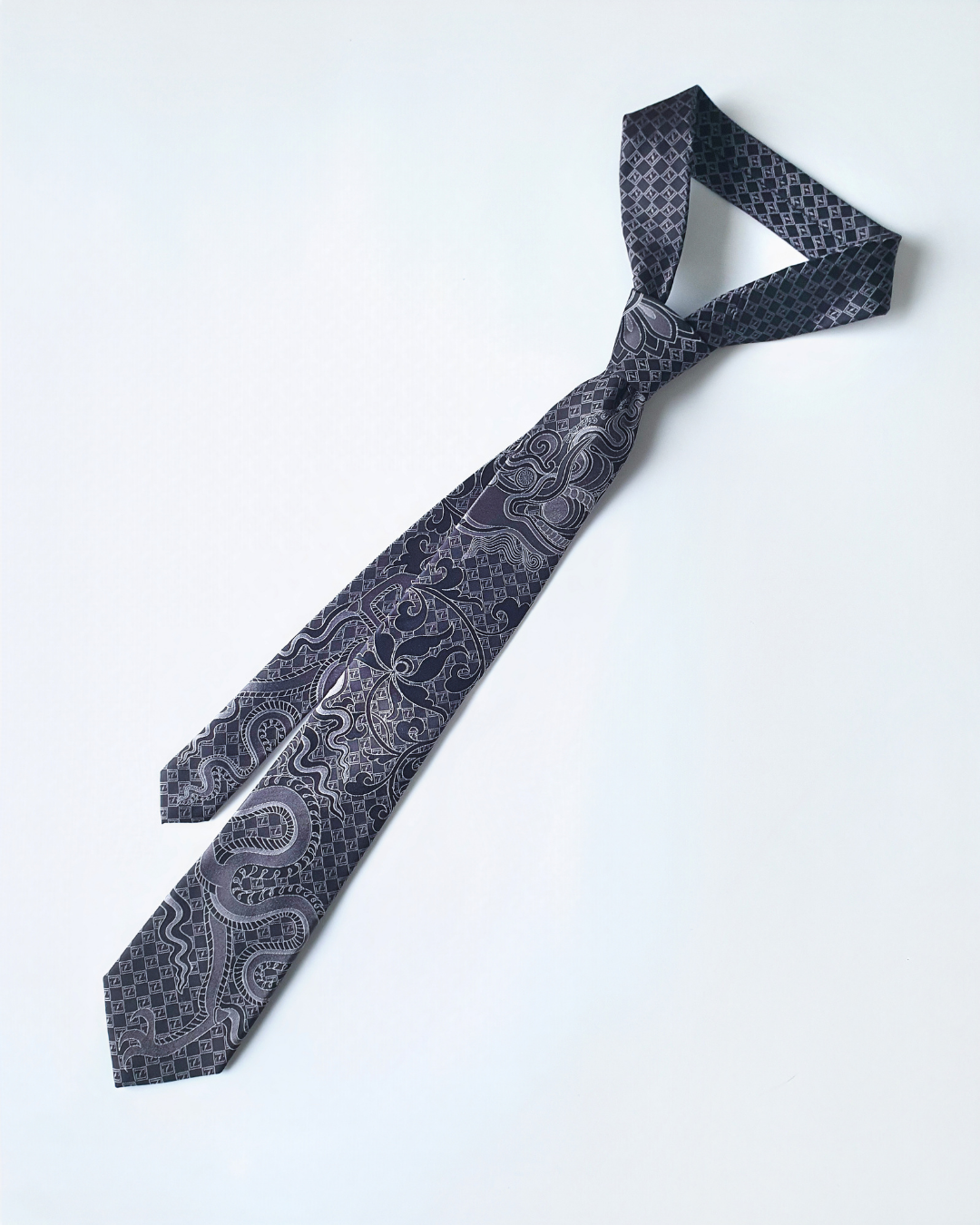 Black silk jacquard tie and cufflinks set, 3.1 inch wide, view 6