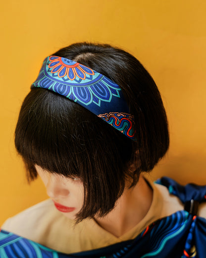 Dragon Dreams Silk Scarf / Navy Blue / 55x55cm / 22x22in