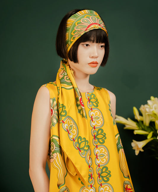 Dragon Of Grace Silk Scarf / Yellow / 110x110cm / 44x44in