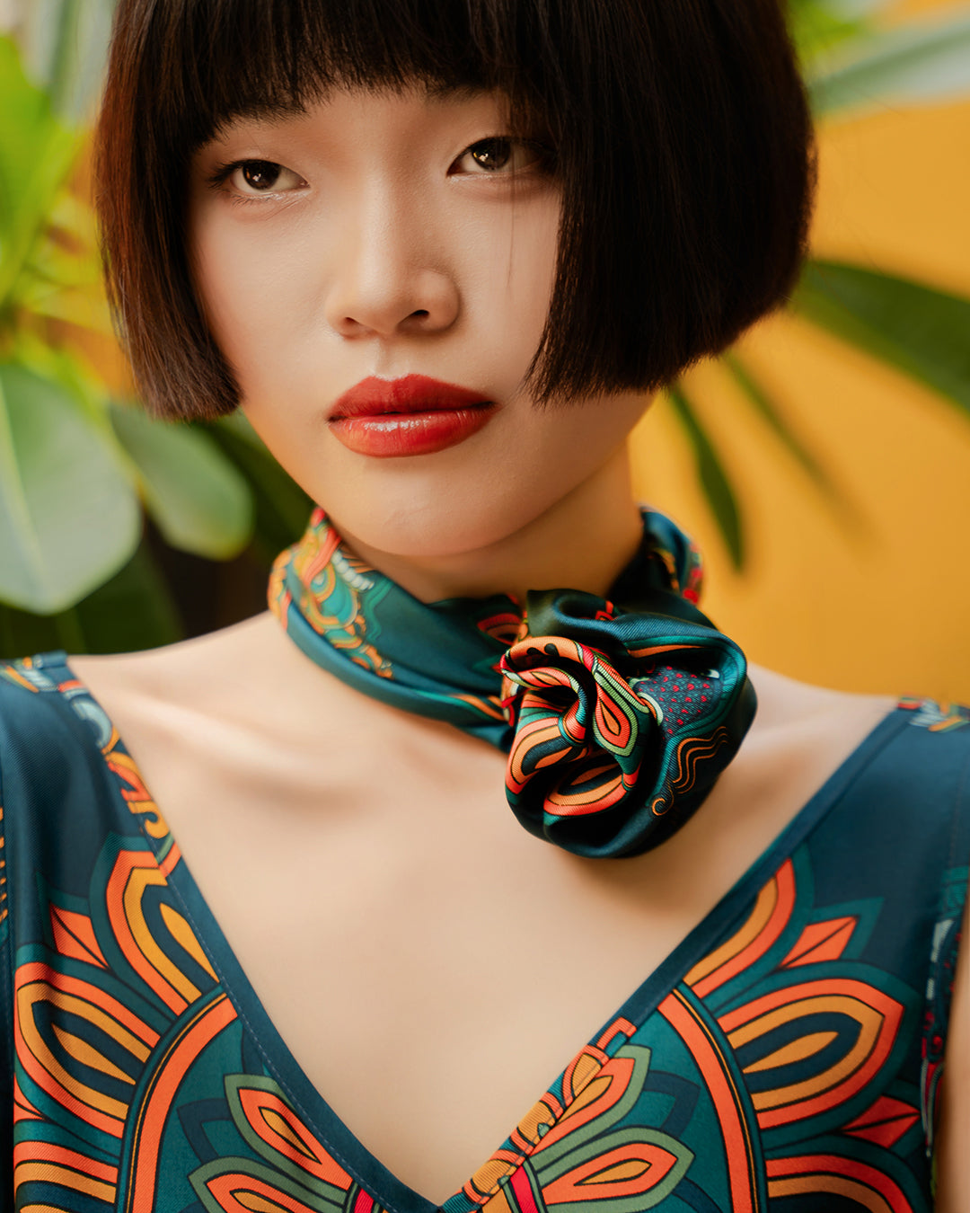 Dragon Of Grace Silk Square Scarf / Dark Green