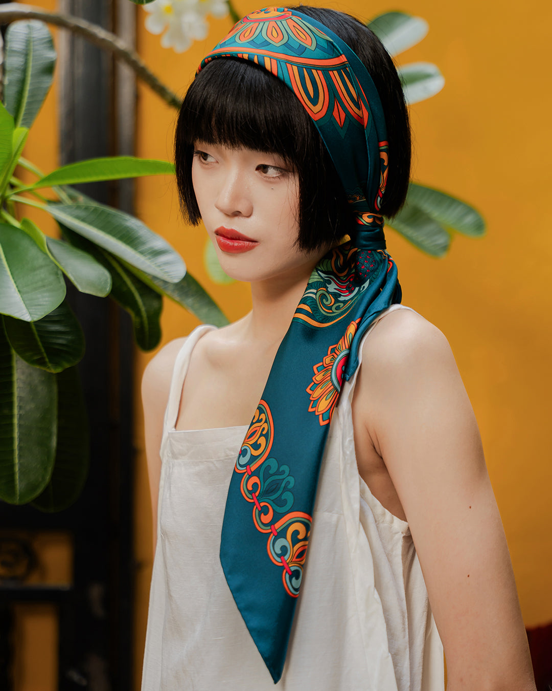 Dragon Of Grace Silk Square Scarf / Dark Green
