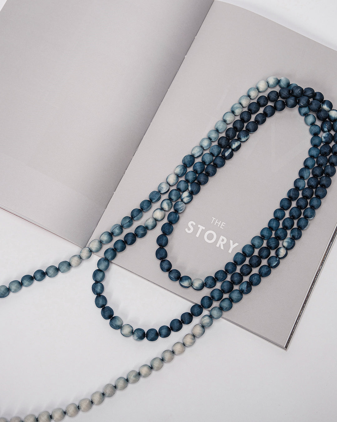 Marble Silk Wrapped Bead Necklace / Dark Indigo & White / 110cm / 44in