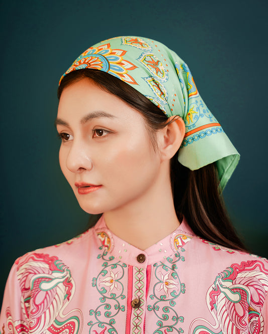 Phoenix Dance Silk Scarf / Green / 65x65cm / 26x26in